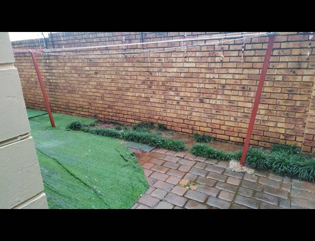 3 BEDROOM HOUSE FOR SALE IN SONNEVELD